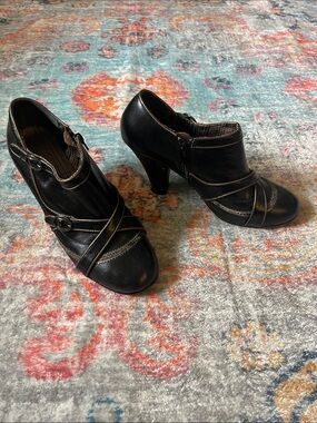 Anthropology Bobbi Blu Black Heels